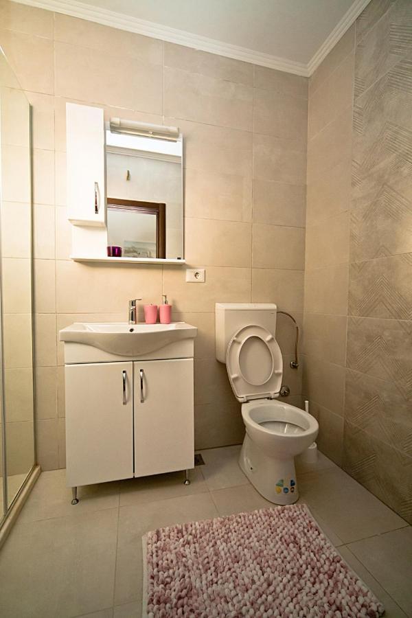Apartments Jasmina Ulcinj Kültér fotó